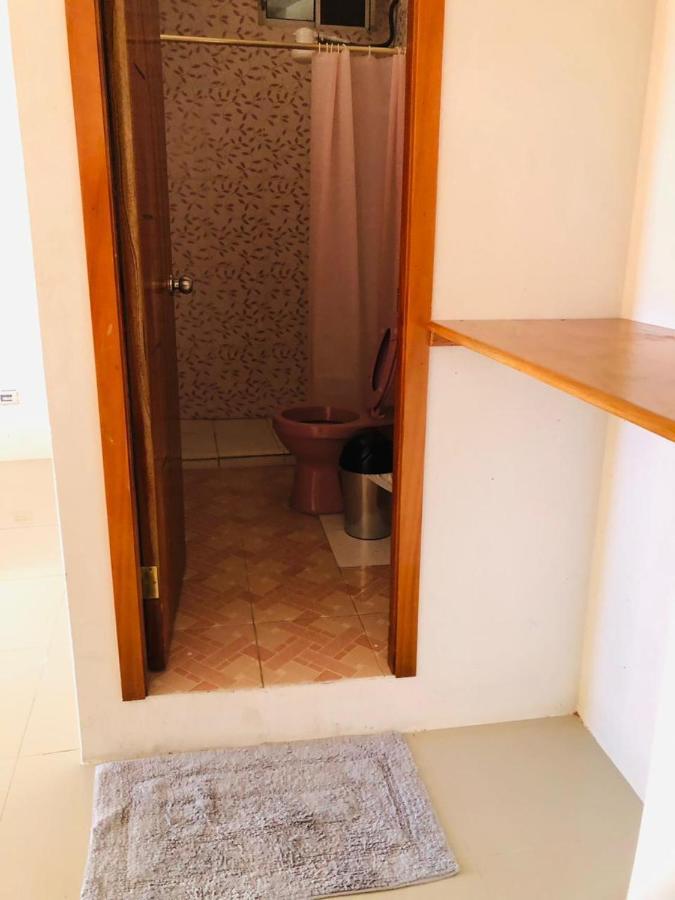 Ferienwohnung Pelican Tours Puerto Baquerizo Moreno Exterior foto